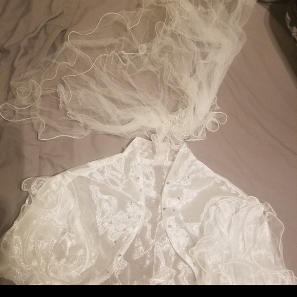 Wedding dress, used for a wedding - Picture 5 of 7